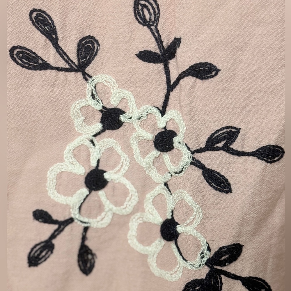 Ana & Rose Pink Embroidered Flower Dress Sz M. EUC. SUPER CUTE! AS - Picture 4 of 6